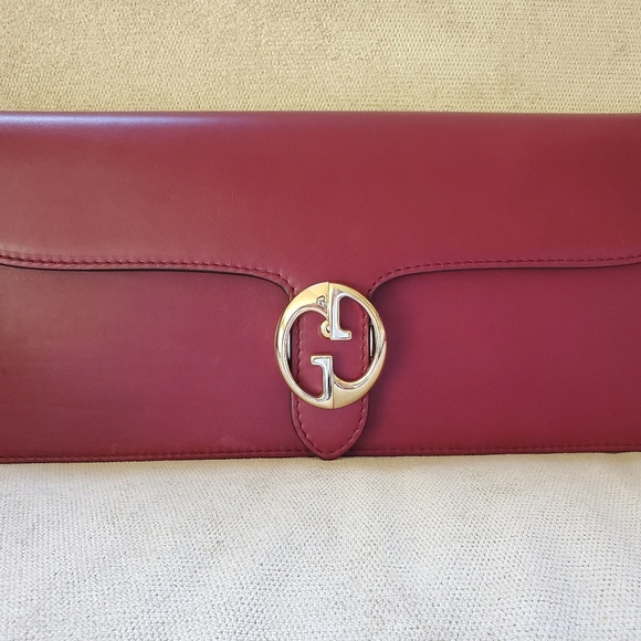 Gucci clutch - Picture 1 of 7